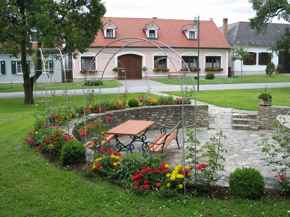 beim Dorfbrunnen